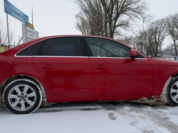2009 Audi A4 IV (B8), красный, 740000 рублей - вид 5