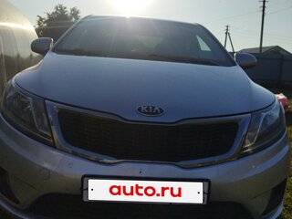 2014 Kia Rio III, серебристый, 750000 рублей, вид 1