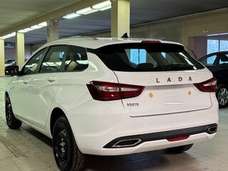 2024 Lada (ВАЗ) Vesta SW I Рестайлинг (NG), белый, 1621000 рублей, вид 3