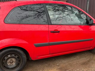 2006 Ford Fiesta Mk5, красный, 390000 рублей, вид 3
