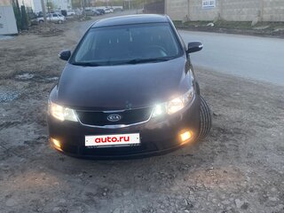 2010 Kia Cerato 5-speed II, коричневый, 620000 рублей, вид 1