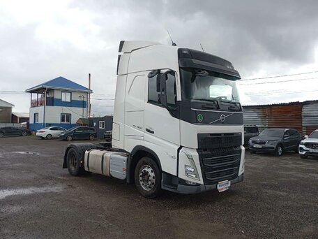 2021 Volvo FH, белый, 9019000 рублей, вид 2