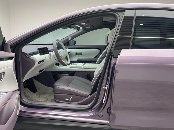 2026 Changan Qiyuan A06 28.39 kWh, серый, 2510000 рублей - вид 6