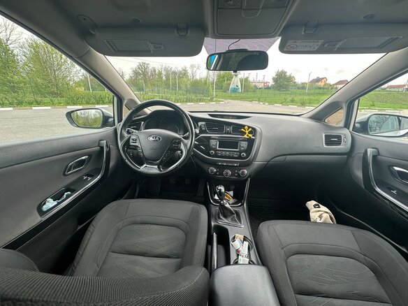 2014 Kia Ceed II, серебристый, 1105000 рублей - вид 8