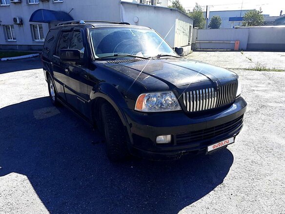 2005 Lincoln Navigator 6-speed II, чёрный