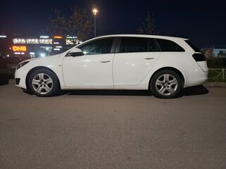 2017 Opel Insignia I Рестайлинг, белый, 1250000 рублей, вид 4