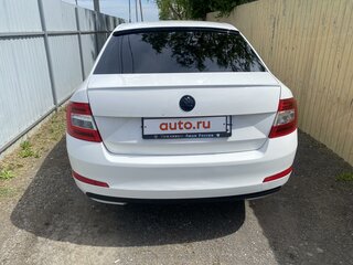 2015 Skoda Octavia III (A7), белый, 1350000 рублей, вид 5