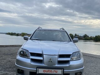 2004 Mitsubishi Outlander I, серебристый, 650000 рублей, вид 5