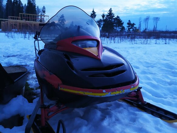 1997 BRP Lynx 49 Ranger, чёрный - вид 2