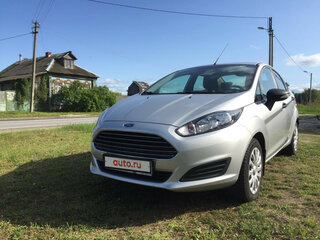 2016 Ford Fiesta Mk6 Рестайлинг, серый, 920000 рублей, вид 2