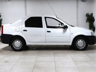 2011 Renault Logan I Рестайлинг, белый, 350000 рублей, вид 3