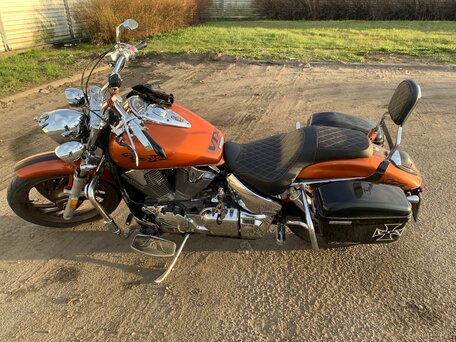 2004 Honda VTX 1300, оранжевый, 600000 рублей, вид 4