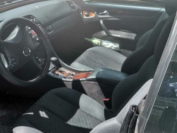 1999 Mercedes-Benz CLK-Класс 200 I (W208), серебристый, 1000080 рублей - вид 7
