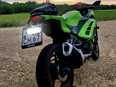 2013 Kawasaki Ninja 300, зелёный, 350000 рублей, вид 4