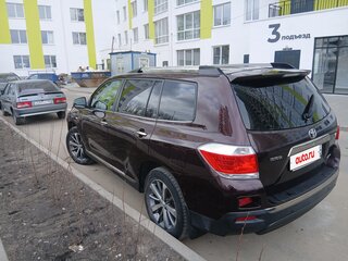 2011 Toyota Highlander II (XU40) Рестайлинг, фиолетовый, 1600000 рублей, вид 4