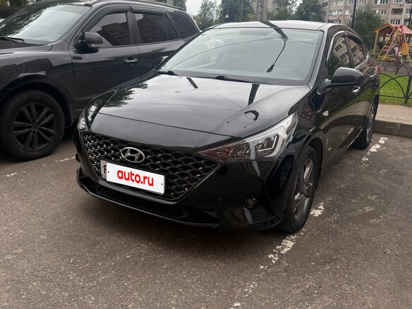 2020 Hyundai Solaris II Рестайлинг, чёрный, 1600000 рублей