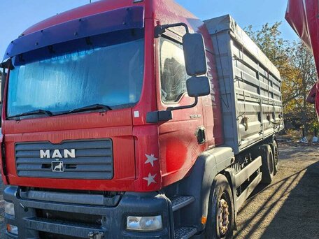 2006 MAN TGA, красный, 5600000 рублей, вид 2