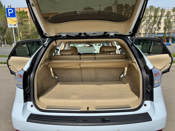 2010 Lexus RX 450h III, белый, 2050000 рублей - вид 9