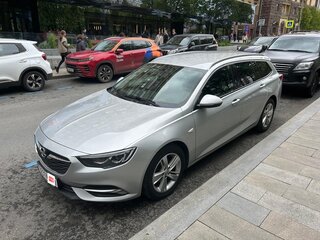 2020 Opel Insignia II, серебристый, 1670000 рублей, вид 1