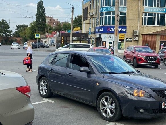 2008 Mazda 3 I (BK) Рестайлинг, серый, 850000 рублей - вид 10