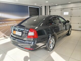 2012 Skoda Octavia II (A5) Рестайлинг, чёрный, 750000 рублей, вид 5