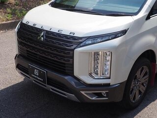 2023 Mitsubishi Delica D:5 I Рестайлинг, белый, 3100000 рублей, вид 4