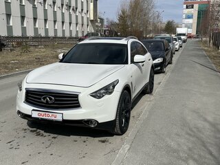 2011 Infiniti FX37 II (S51) Рестайлинг, белый, 2099000 рублей, вид 1