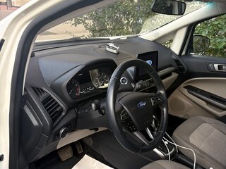 2020 Ford EcoSport II Рестайлинг, белый, 1200000 рублей, вид 4