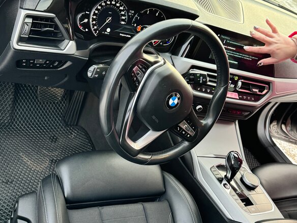 2020 BMW 3 серии 318d VII (G2x), чёрный, 2600000 рублей - вид 10
