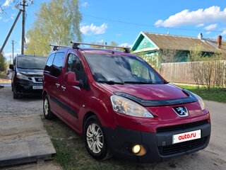 2009 Peugeot Partner II, красный, 450000 рублей, вид 1