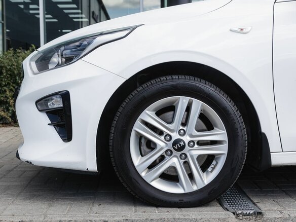 2019 Kia Ceed III, белый - вид 8