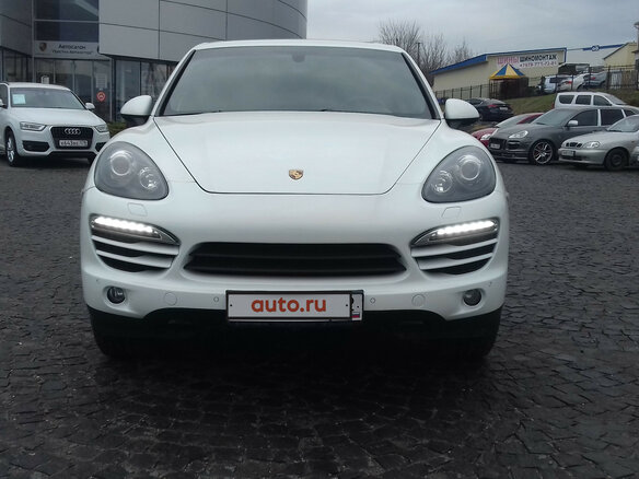 2012 Porsche Cayenne Diesel II (958), белый - вид 4