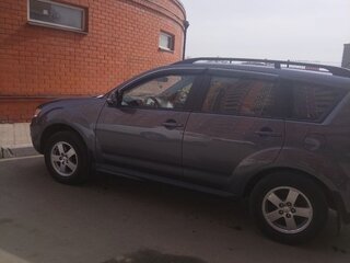2011 Mitsubishi Outlander II Рестайлинг, серый, 1150000 рублей, вид 5