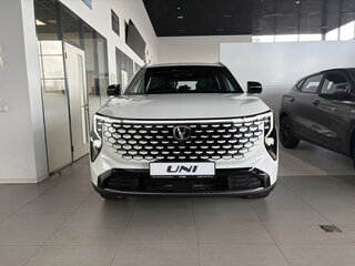 2026 Changan UNI-S I Рестайлинг, белый, 3249900 рублей, вид 2