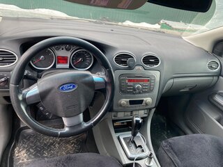 2010 Ford Focus II Рестайлинг, серый, 550000 рублей, вид 5