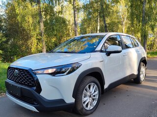 2024 Toyota Corolla Cross I, белый, 3550000 рублей, вид 2