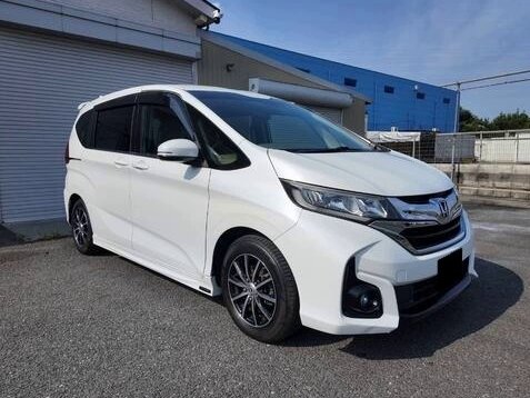 Открыть фотографии: Honda Freed II