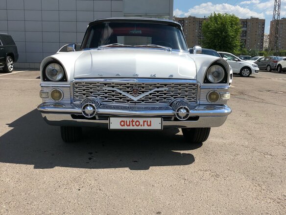 1974 ГАЗ 13 «Чайка», белый - вид 3