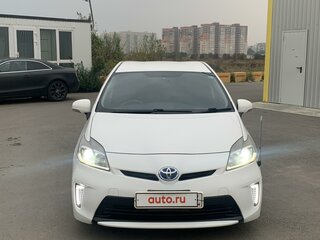 2012 Toyota Prius III Рестайлинг (XW30), белый, 1450000 рублей, вид 3