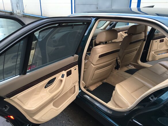 1997 BMW 7 серии 750i III (E38), зелёный - вид 8