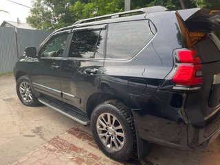 2018 Toyota Land Cruiser Prado 150 Series Рестайлинг 2, чёрный, 5000000 рублей, вид 5