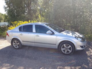 2012 Opel Astra H Рестайлинг, серебристый, 710000 рублей, вид 1