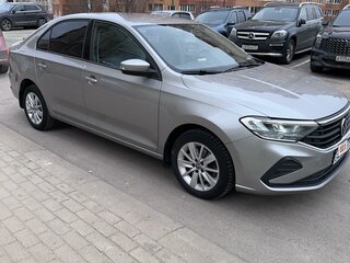 2021 Volkswagen Polo VI, серый, 1900000 рублей, вид 1