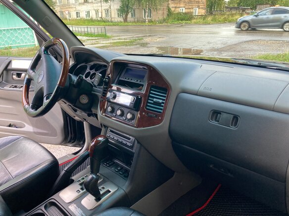 2006 Mitsubishi Pajero III Рестайлинг, чёрный, 1800000 рублей - вид 12