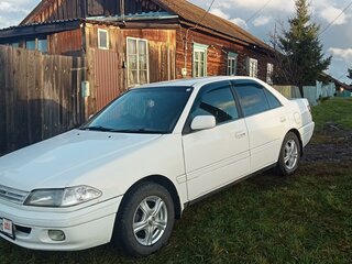 1998 Toyota Carina VII (T210), белый, 350000 рублей, вид 1