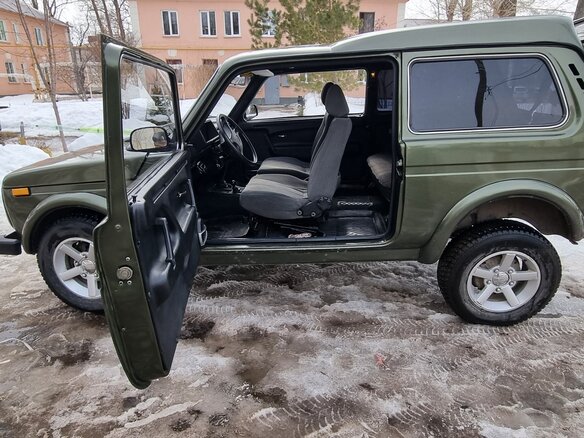 1997 Lada (ВАЗ) 2121 (4x4) Фора I Рестайлинг, зелёный, 650000 рублей - вид 5
