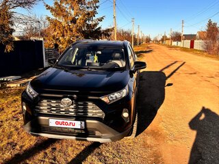 2020 Toyota RAV4 V (XA50), чёрный, 3400000 рублей, вид 2