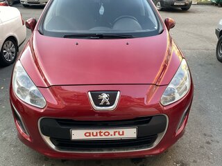 2011 Peugeot 308 I Рестайлинг, красный, 540000 рублей, вид 1