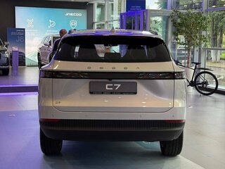 2026 Omoda C7, чёрный, 3299000 рублей, вид 5