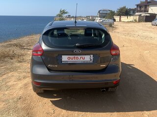 2016 Ford Focus III Рестайлинг, серый, 1400000 рублей, вид 3
